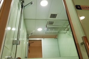 Room - Leisure Hostel (Hong Kong)
