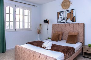 2 bedrooms, desk, iron/ironing board, free WiFi - The Rooftop Apparte with a magnificent terrace (Nabeul)