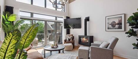 Smart-TV, peis og stereoanlegg