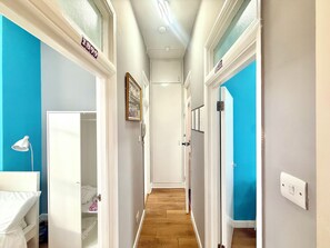 2 bedrooms, desk, iron/ironing board, WiFi - London Euston Guest House (b) (London)