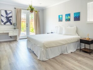 4 Schlafzimmer, Bügeleisen/Bügelbrett, Reisekinderbett, WLAN