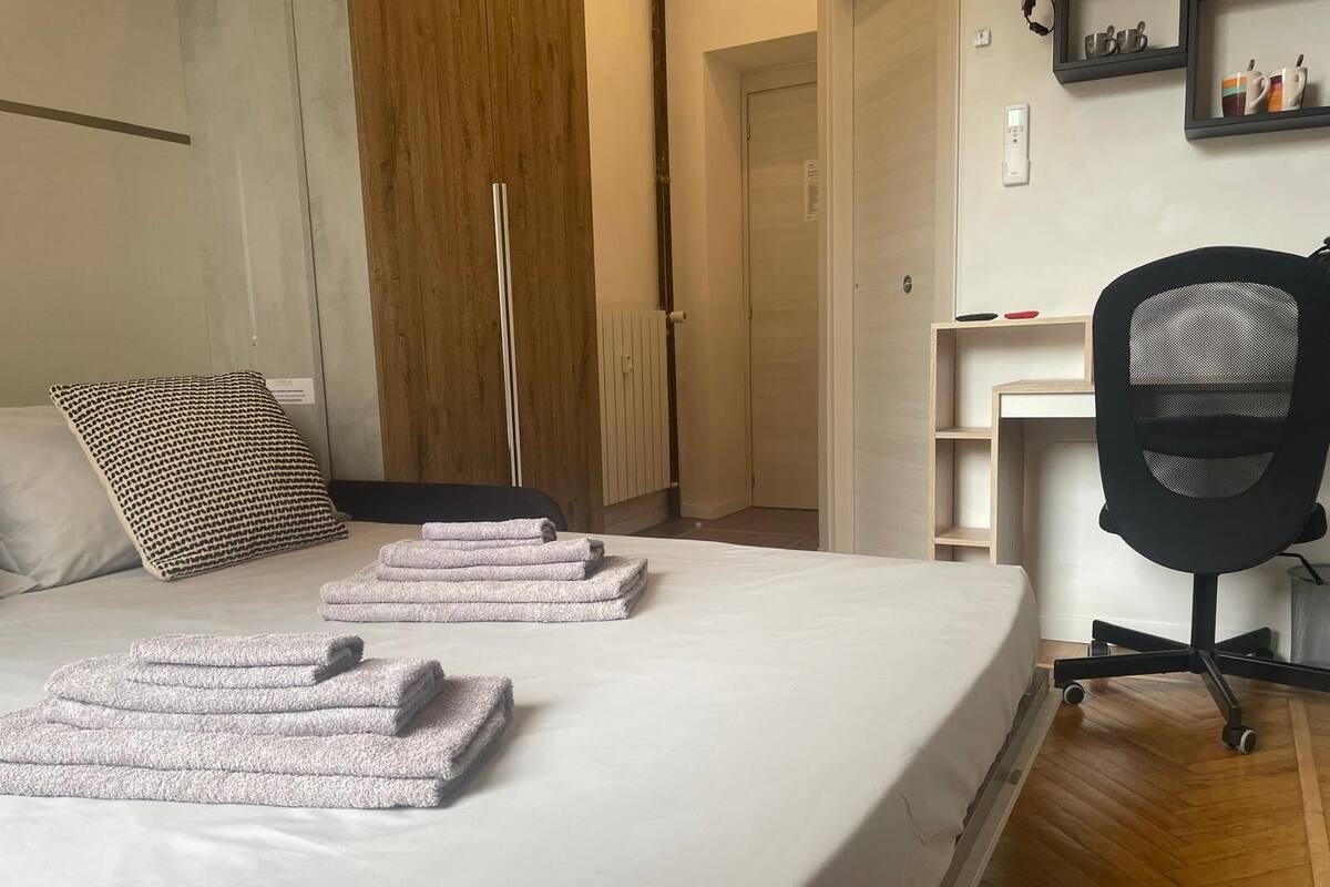 Chambre Deluxe Double ou avec lits jumeaux | Coffres-forts dans les chambres, bureau, rideaux occultants