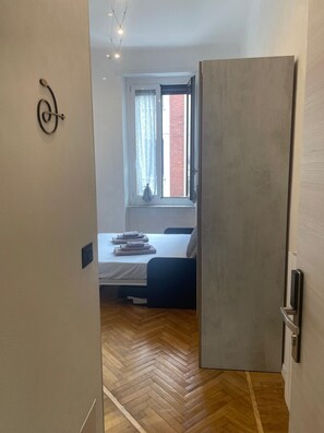 Quarto casal ou duplo luxo | 1 quarto, cofres nos quartos, escrivaninha, cortinas blackout