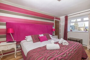 Cottage, Garden View | 4 bedrooms, premium bedding, free WiFi, bed sheets