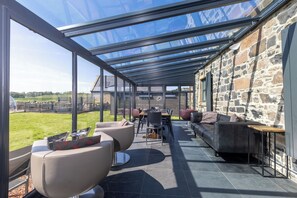 Cottage, pemandangan kebun | Ruang makan