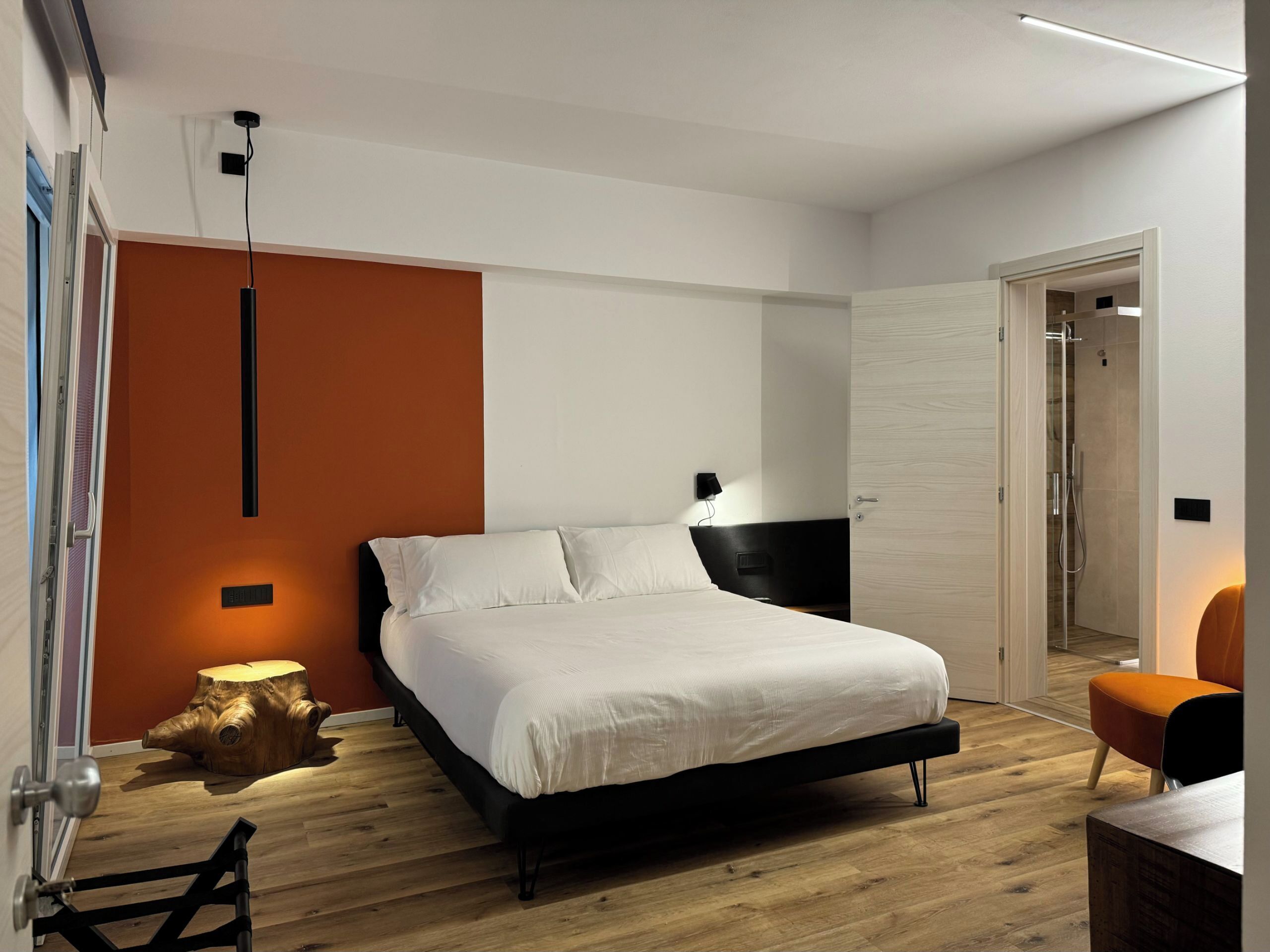 1 camera, una scrivania, Wi-Fi gratuito, lenzuola