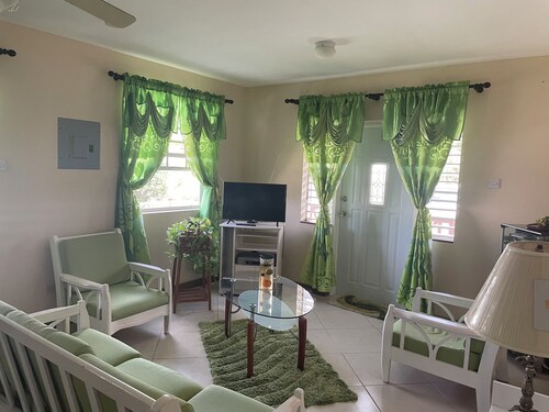 Cozy 1-bedroom apartment in delightful St. George with WiFi