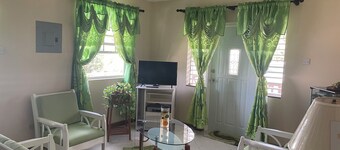 Cozy 1-bedroom apartment in delightful St. George with WiFi