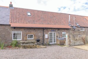 Front of property - Stewards Cottage - North East Escapes (Bamburgh)