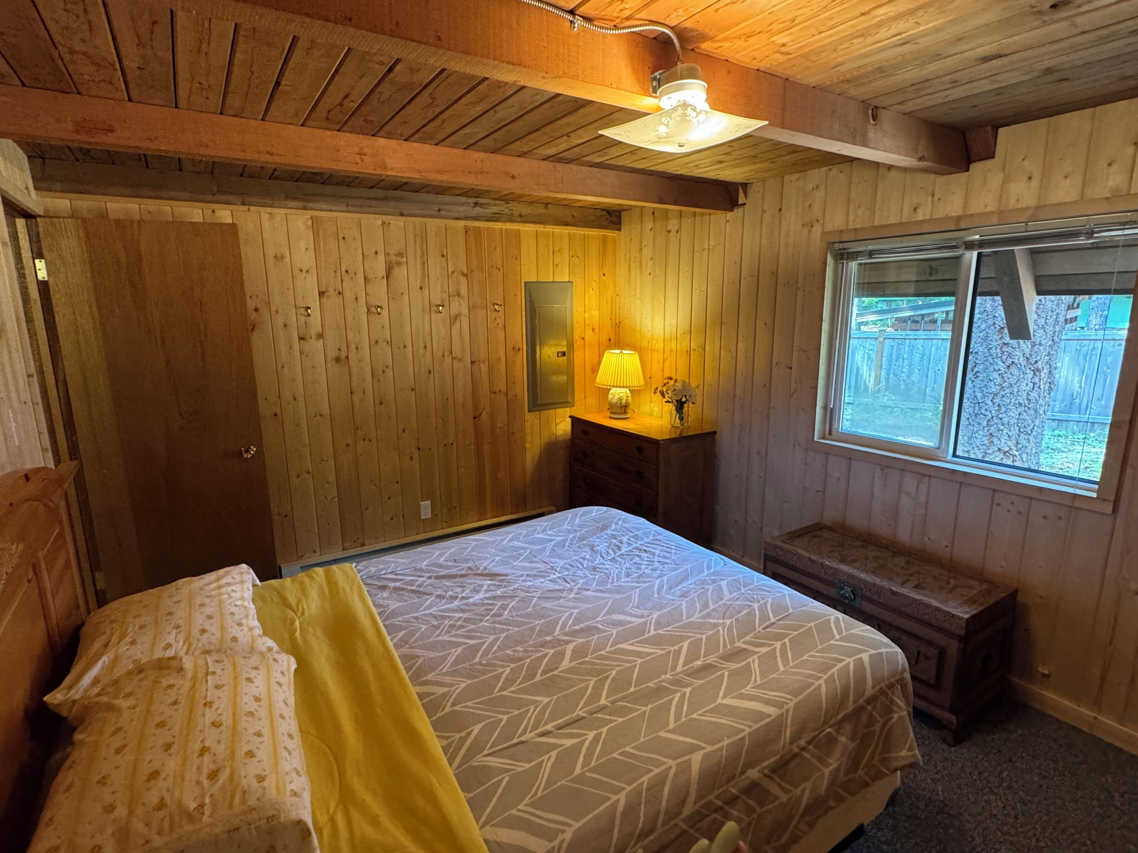 4 bedrooms, free WiFi, bed sheets