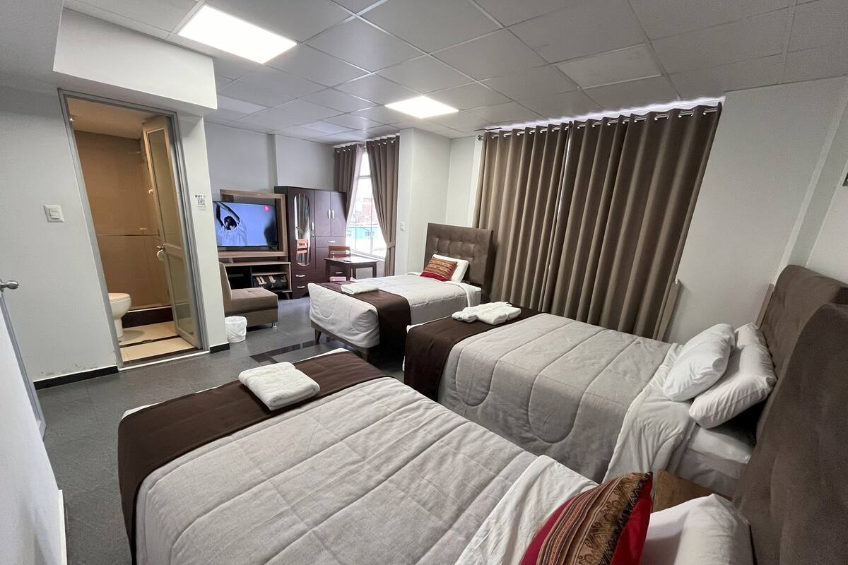 Habitación Familiar Cuádruple | 책상, 노트북 작업 공간, 무료 WiFi