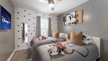 3 bedrooms, iron/ironing board, travel crib, free WiFi