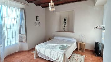 5 Schlafzimmer, Bügeleisen/Bügelbrett, WLAN, Bettwäsche