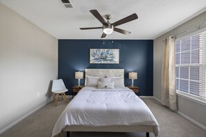 3 slaapkamers, een bureau, reisbedje, gratis wifi