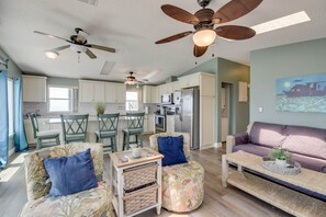 Table tennis - Fun in the Sun in Cudjoe Key! #51 (Cudjoe Key)