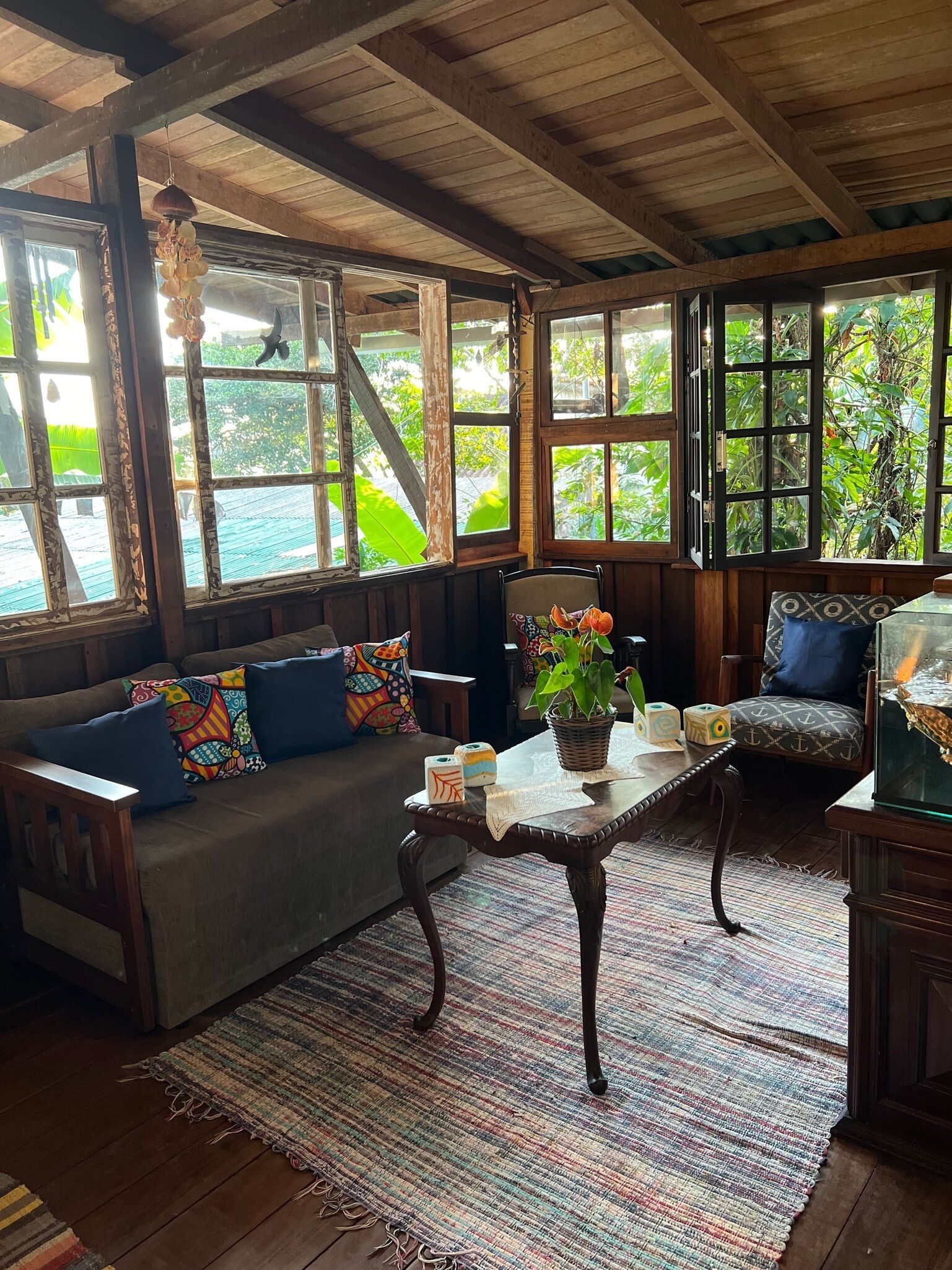 ロビー応接スペース