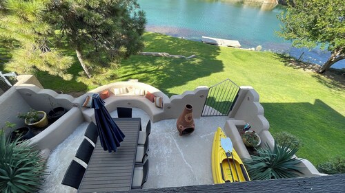 Casa Rio Oasis  a cosy 3-bedroom condo right on the Pecos River,