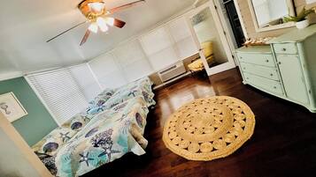 6 bedrooms, iron/ironing board, travel crib, WiFi