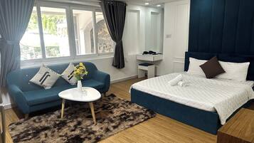 Deluxe Apartment, 1 Bedroom, City View | 1 bedroom, Egyptian cotton sheets, premium bedding, down comforters