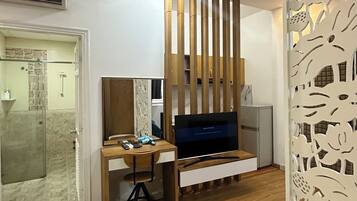 Traditional-Apartment, 1 Schlafzimmer | Eigene Küche | Kühlschrank, Herdplatte, Reiskocher, Kochgeschirr/Geschirr/Besteck