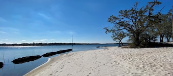 Renovated 1970’s retro camper on Bayou Grande in Pensacola with walking trail.