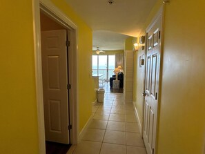 Apartamento, 1 cama de matrimonio grande con sofá cama (Sunrise Beach #2107) | Interior