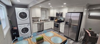 Cute, newly finished in Hampton