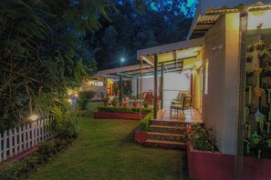 Villa, fjellutsikt | Utsikt fra rommet
