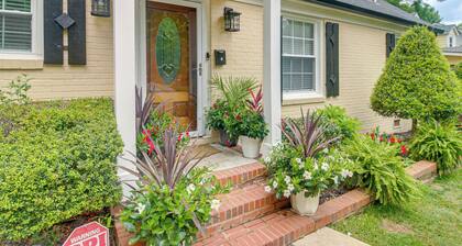 Charlotte Home w/ Yard - Near Spectrum Center!