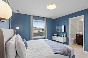 10 bedrooms, travel cot, WiFi, bed sheets - 10 BD/ 8 BA/ Windsor Cay (16276 SK) (Clermont)