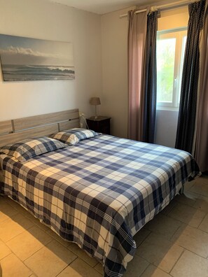 2 Schlafzimmer, Bügeleisen/Bügelbrett, WLAN, Bettwäsche