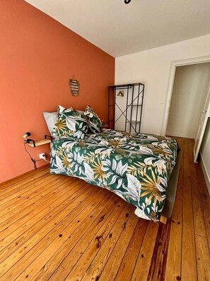 3 Schlafzimmer, Bügeleisen/Bügelbrett, kostenloses WLAN, Bettwäsche
