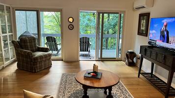 TV connectée, cheminée