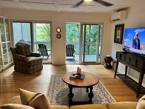 スマートテレビ、暖炉