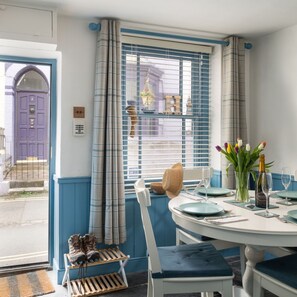 บ้านพัก | 2 ห้องนอน