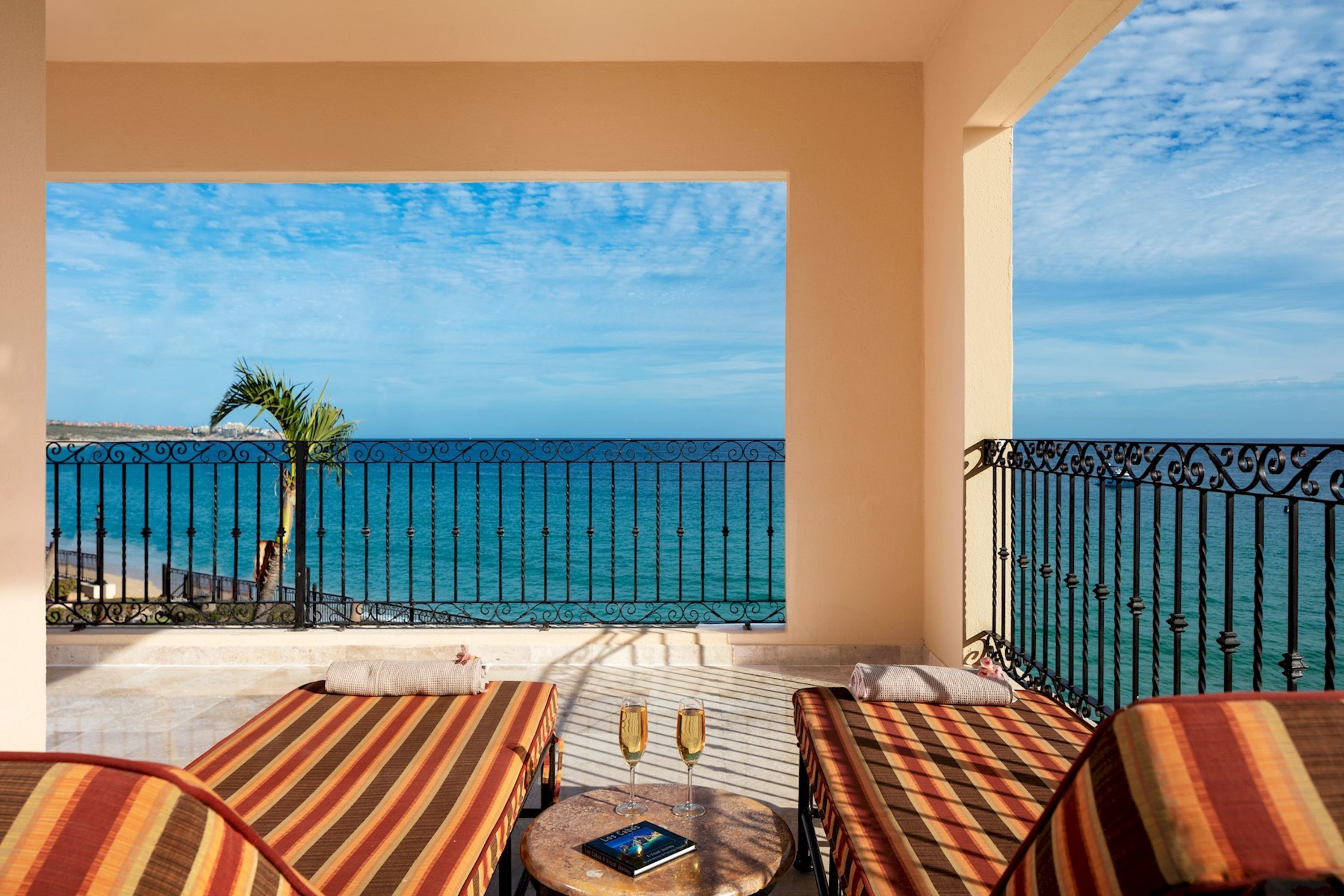 Vila, akses difabel | 55 kamar tidur