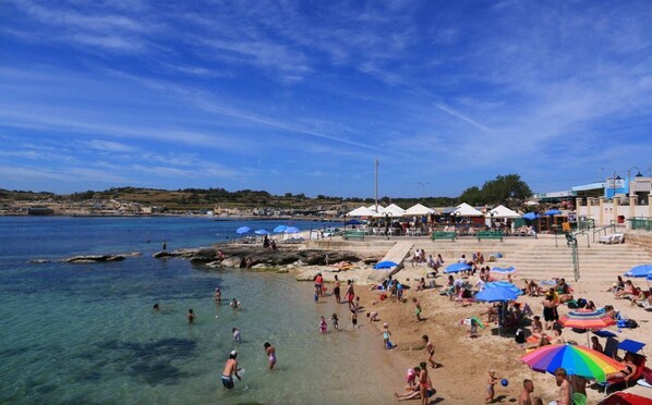 Leilighet, 2 soverom, røyk | Strand