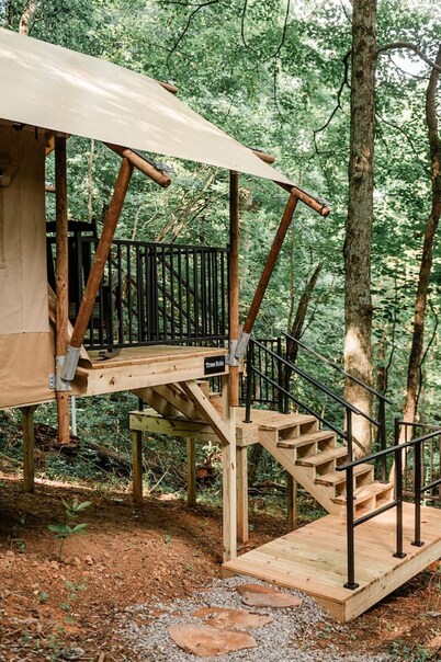GlampKnox Canvas Campground - Tree Solo