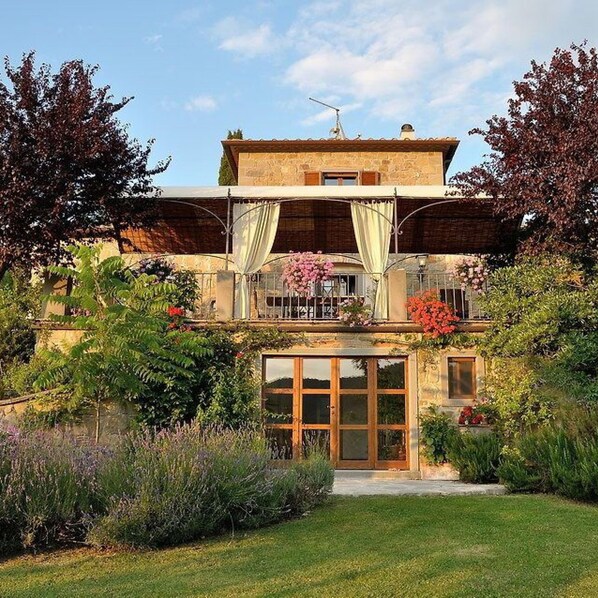 别墅, 吸烟房 | 6 多间卧室、免费婴儿床