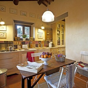 3 chambres, lits bébé (gratuits)