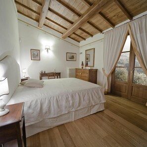 2 bedrooms, free cots/infant beds - Villa Lavanda - Villa Lavanda (Cortona)