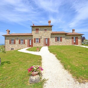 7 bedrooms, free cots/infant beds - Villa Anita - Villa Anita (Cortona)