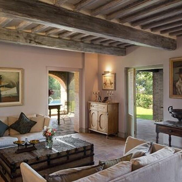 別墅, 吸煙房 | 5 間臥室