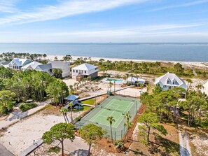 Sport court - New High End Build/Furnishings! Max 12 guests - Gated Community includes pool (Dauphin Island)