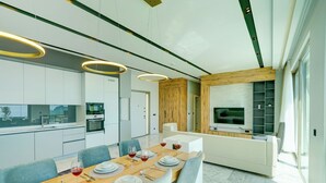 Capsule - Pluto-1 PLANET LUXURY VILLAS (Kas)