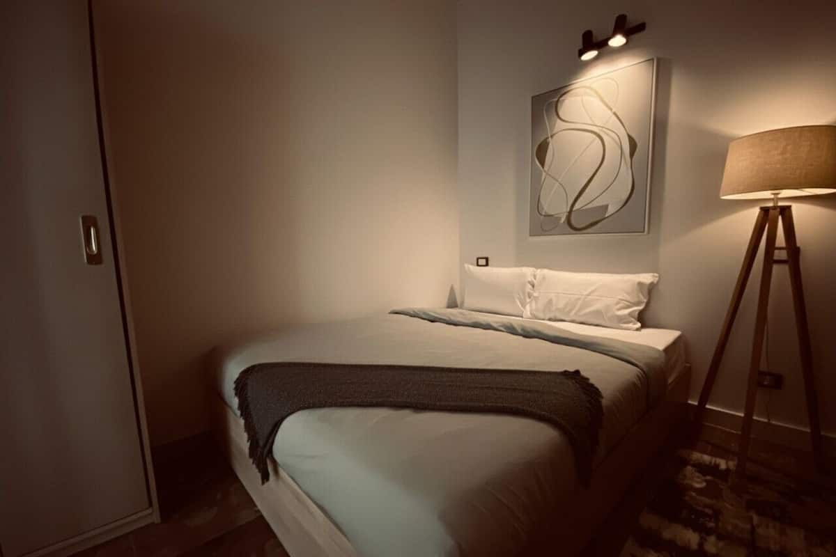 ห้องเบสิกซิงเกิล | เครื่องนอนระดับพรีเมียม, เตียง Select Comfort, Wi-Fi ฟรี, ผ้าปูที่นอน