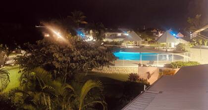 Marina Saint-François: T2 apartment in secure residence with swimming pools
