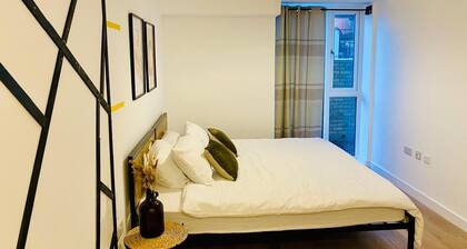 ManCity-Stay & amenties in mins.