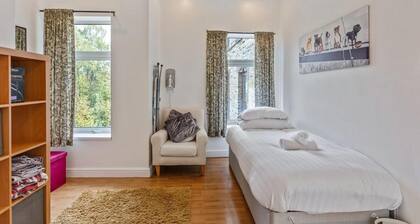 Ideal for a Longer Stay or Contractor, Sleeps 1-4