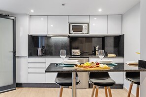 Fridge, microwave, coffee/tea maker, electric kettle